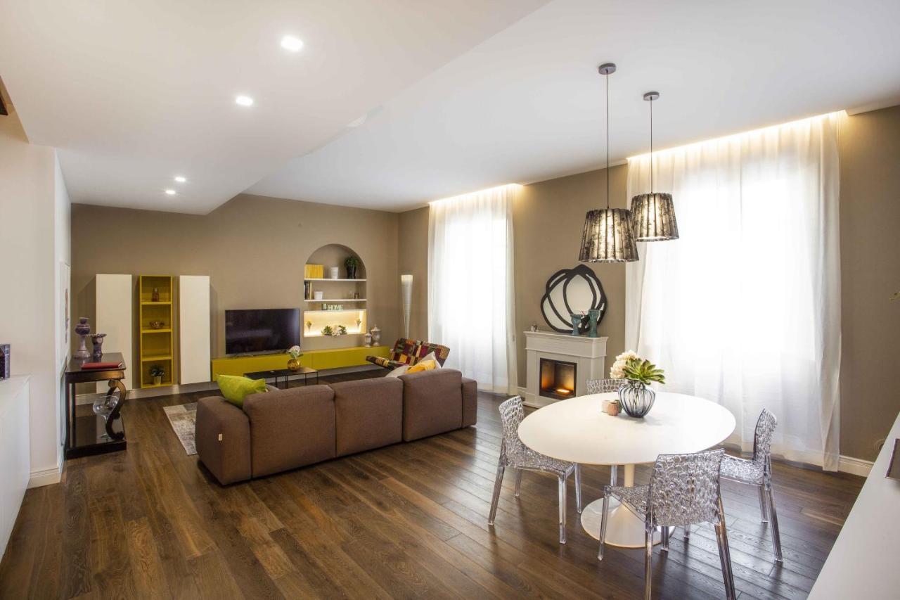 Le Residenze A Firenze - Residenza De Boni Appartamento Con Vista Duomo Bagian luar foto